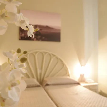 Pietra Pomice Hotel 3*