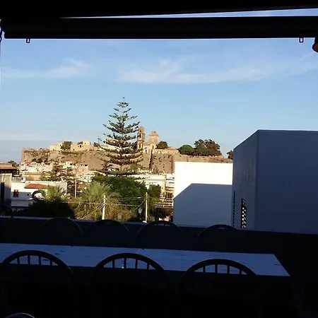 Pietra Pomice Hotel 3*