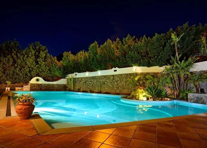 Pietra Pomice Szálloda 3*