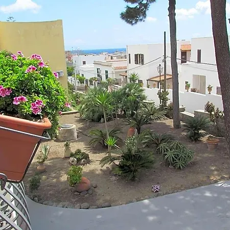 Pietra Pomice 3* Lipari (Isola Lipari)